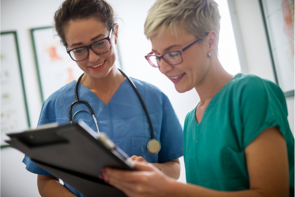 ارائه خدمات اعزام فوری پرستار بیمار در شرکت پرستار برتر