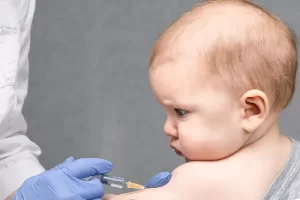 مراقبت های عمومی بعد از واکسن کودکان